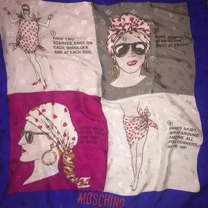 Vintage 80s Moschino scarf